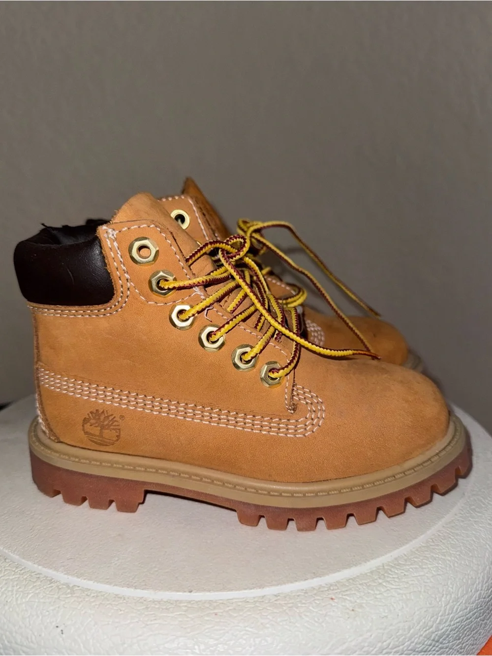 Timberland Kids Wheat Nubuck Lace-Up Boot with Dark Collar